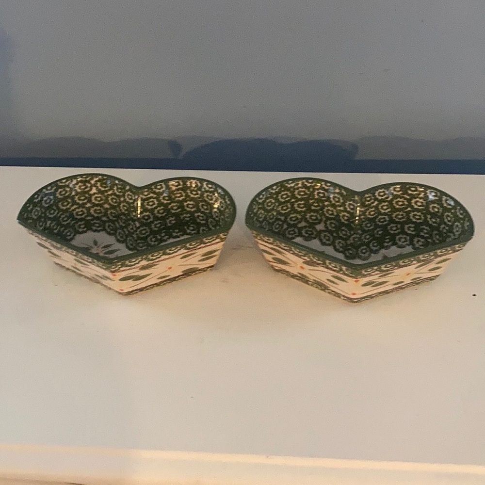 Temptations by Tara. Green 1 quart ovenware